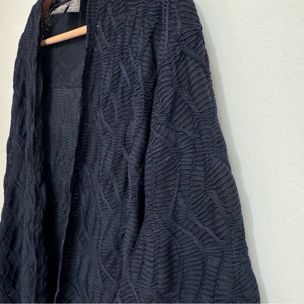 Chico’s Travelers Textured Semi-Sheer Cardigan Women XL Longline Open Front Navy - Picture 4 of 13